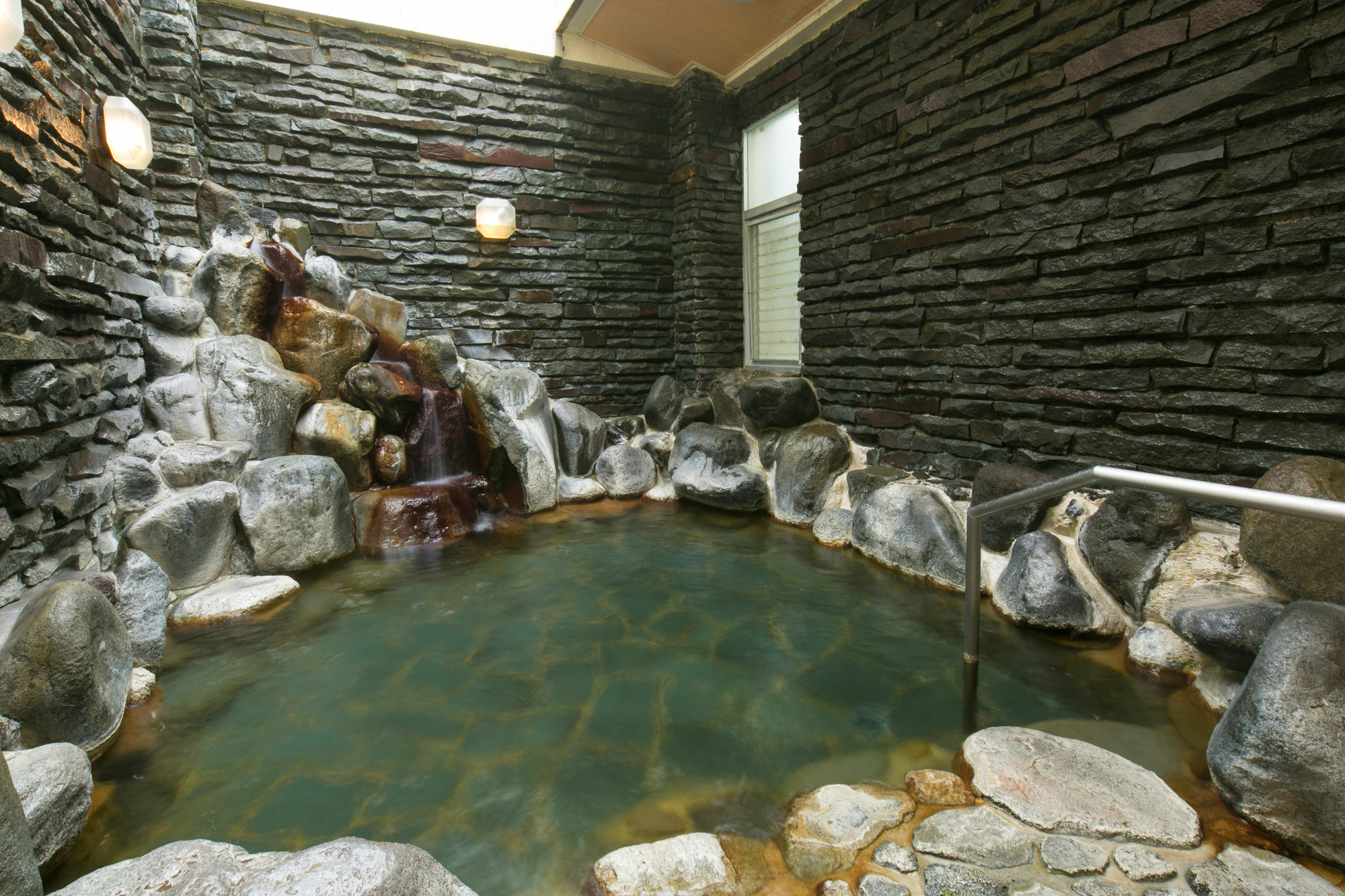 Yugawara-Onsen Manyoso Hotel Exterior photo