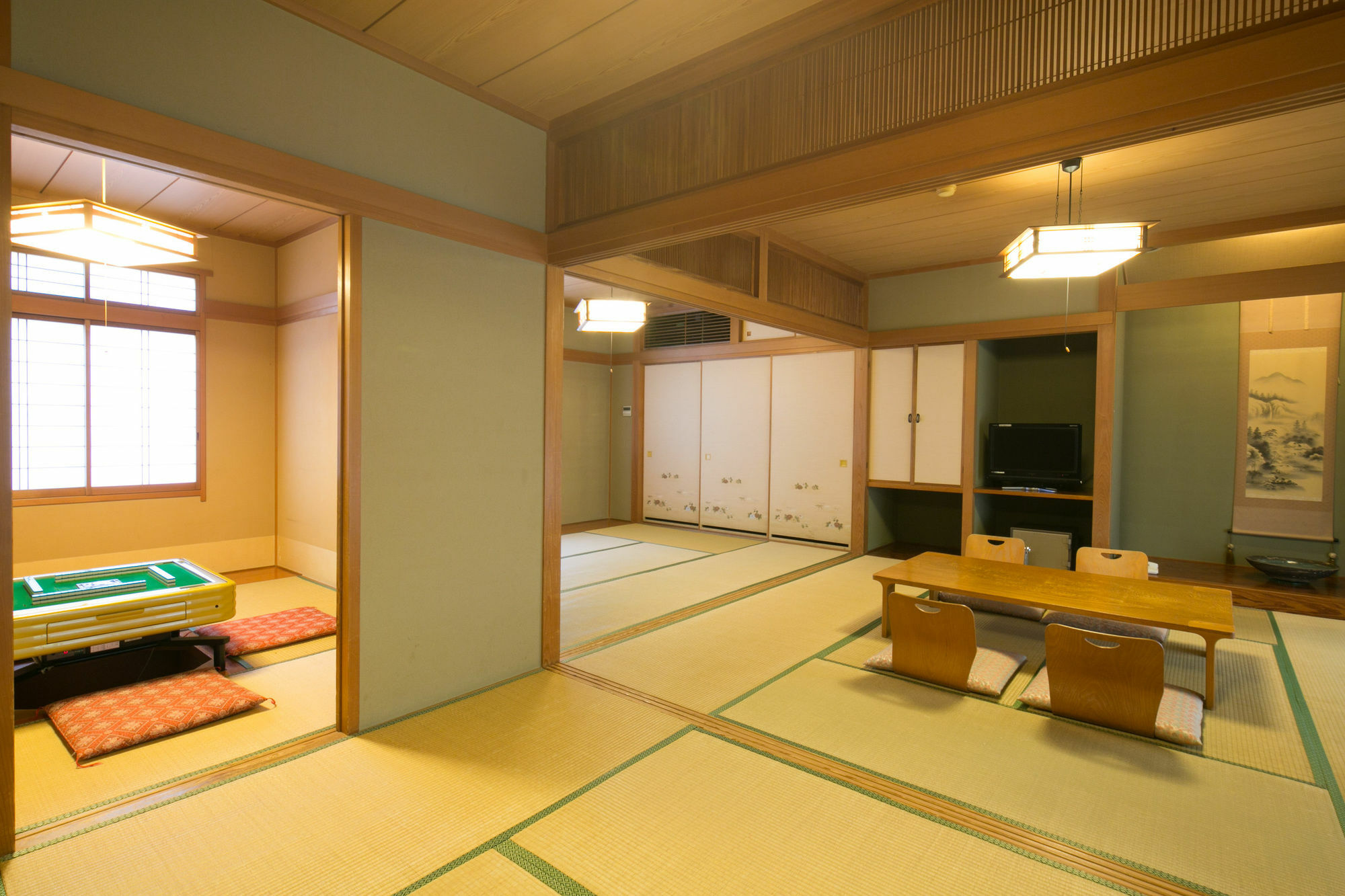 Yugawara-Onsen Manyoso Hotel Exterior photo